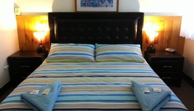 Info - Aquarius Motel Belmont