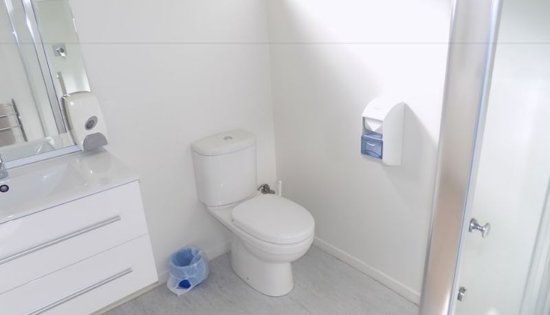 Banyo - Gothic Heights Motel