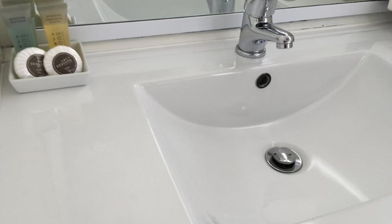 Banyo - Gothic Heights Motel