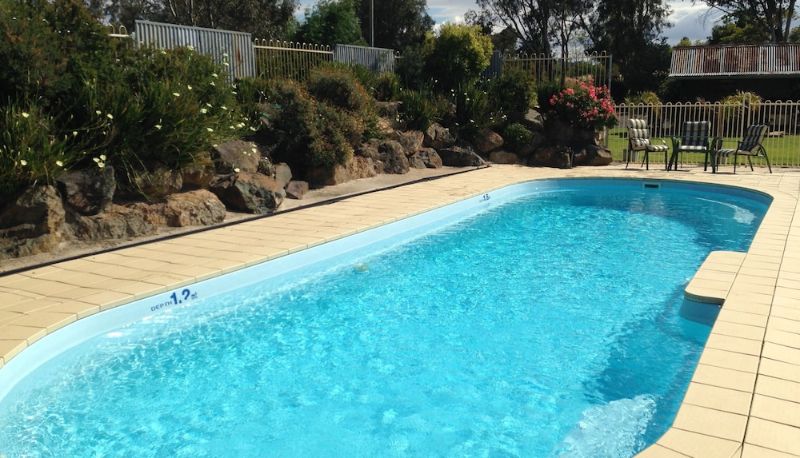 Pool - Tuckerbox Motor Inn
