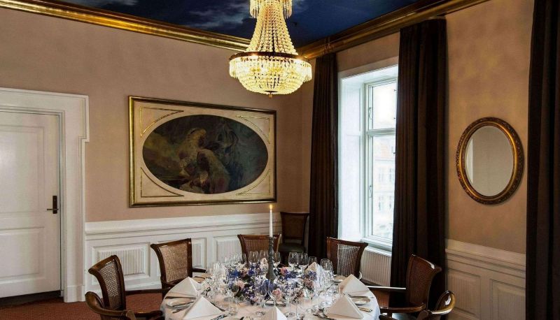 Salle de conférence - Hotel Royal