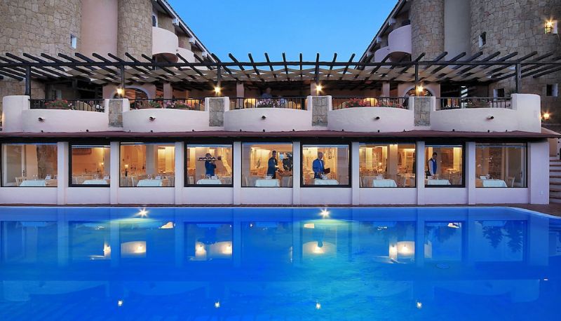 プール - Grand Hotel Smeraldo Beach ITI Hotels