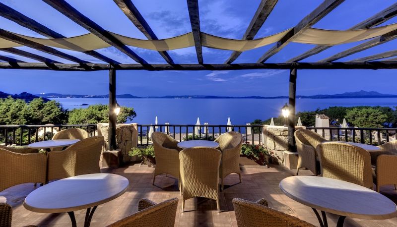 Info - Grand Hotel Smeraldo Beach ITI Hotels