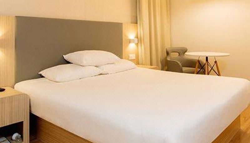 Zimmer - Hanting Yangzhong Pedestrian Street Hotel Yangzhong Buxing Street