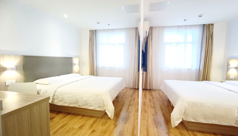Camera - Hanting Chengdu Shuangliu Airport Zhujiang Road Subway Station Hotel Airport Hangkong Gang(Domestic Only)