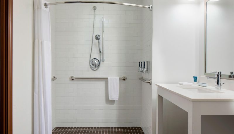 Kamer - Four Points by Sheraton Dallas Fort Worth Airport North