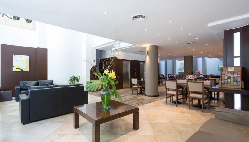 Réception - Urquiza Apart Hotel & Suites