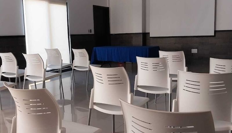 Sala na spotkanie - Beverly Hills: Hotel & Business