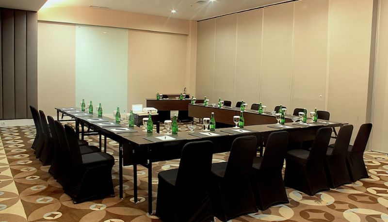Sala na spotkanie - Nemuru Grand Bellevue Radio Dalam