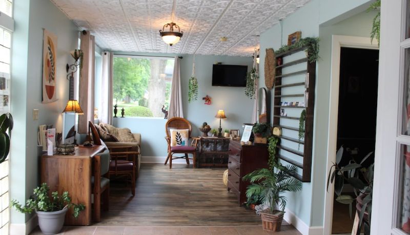 Sala - Monroe Street Suites