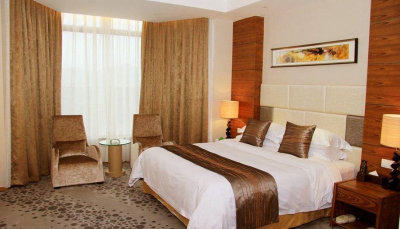 Zimmer - BAOYING SERENE HOTEL
