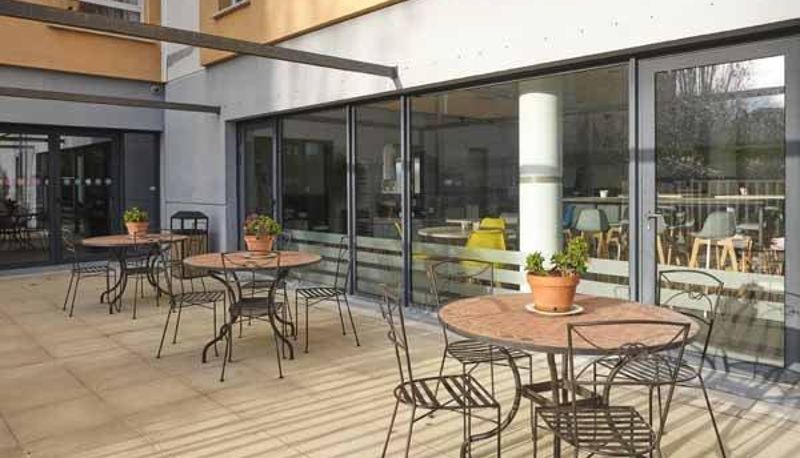 Info - COCOS SEAVIEW APARTMENTS
