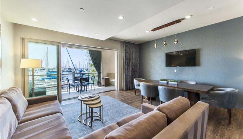 Room - Shade Hotel
