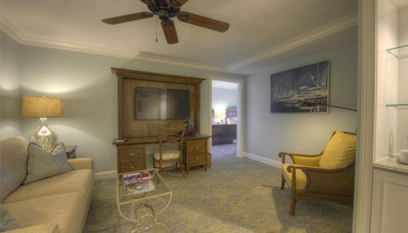 Camera - The Henderson Beach Resort & Spa