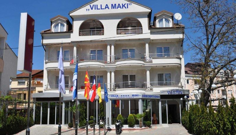 Buitenaanzicht - HOTEL VILLA MAKI