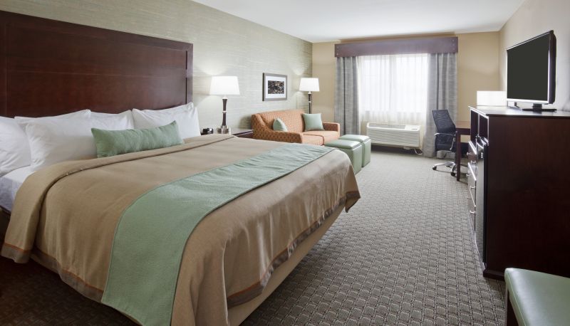 Camera - GrandStay Hotel & Suites Morris