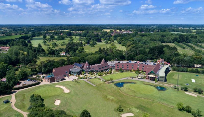 Widok na zewnątrz - Ufford Park Resort