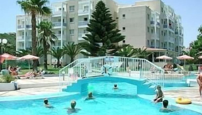 Havuz - Astreas Beach Hotel
