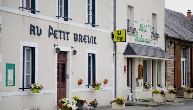 Info - Hôtel Au Petit Breuil