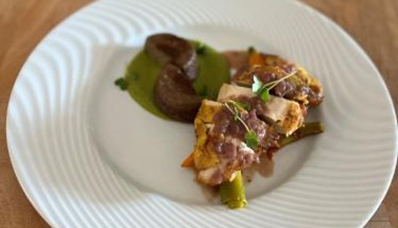 Ontbijtzaal in het restaurant - LOGIS Hôtel & Restaurant - Le Manoir de Gavrelle