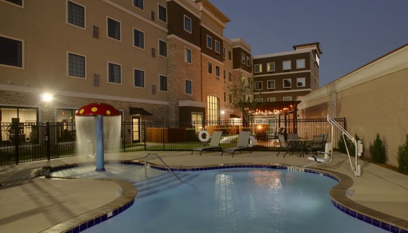 Basen - Staybridge Suites PLANO - THE COLONY by IHG