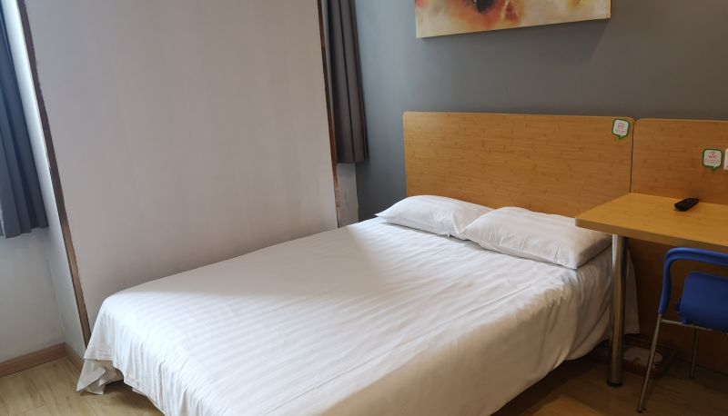 Camera - Haiyou Wuhan Hankou Railway Station Plaza Hotel Hankou Railway Station