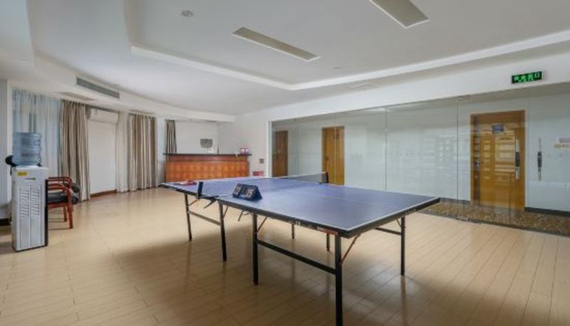Zona de bienestar y gimnasio - Sanya Huayuan Hot Spring Seaview Resort