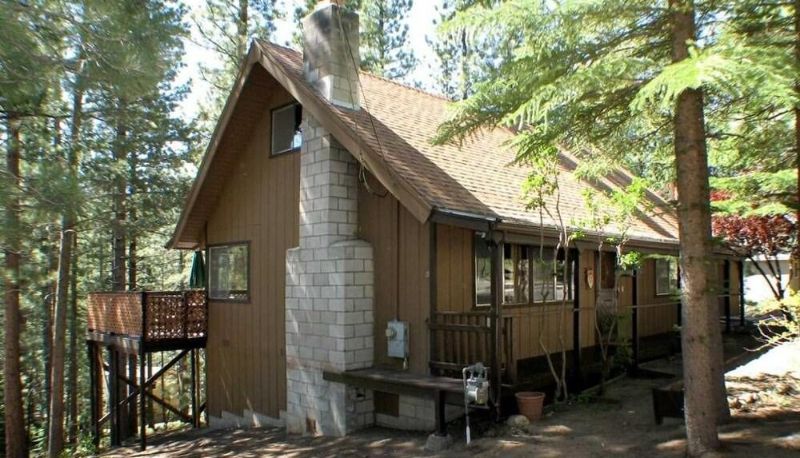 Tripla - Tahoe Tree House  1831m 3 Bedroom Cabin