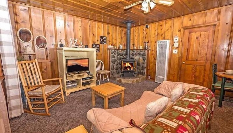 Standaardkamer - 1198 Carson Avenue 1 Bedroom Cabin by RedAwning