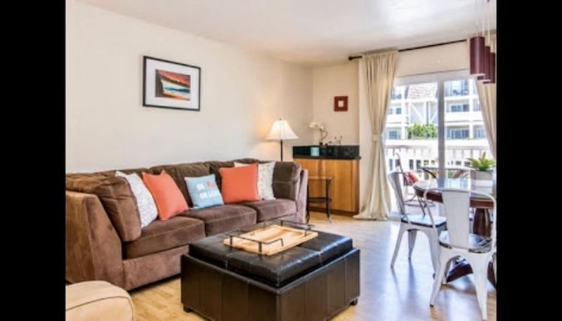 Suite - Beachwalk Villas