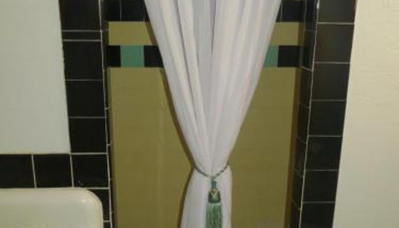 Bilgi - El Trovatore Motel