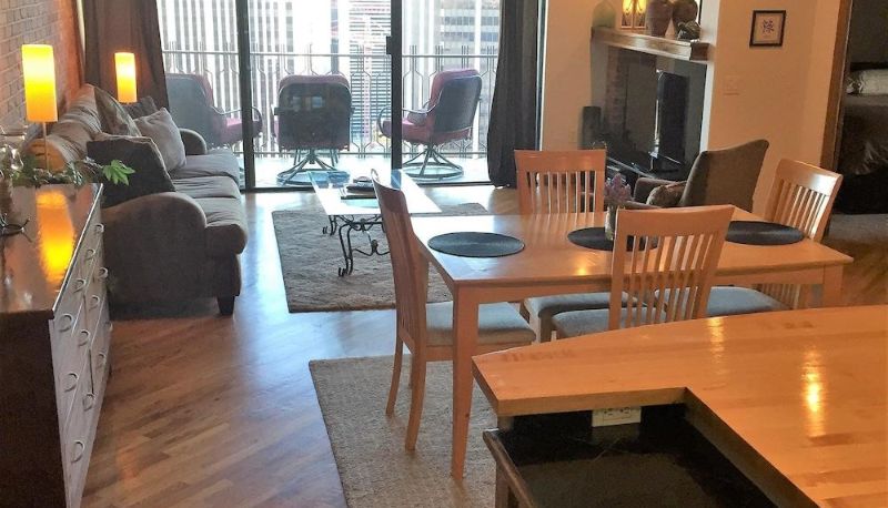 Room with balcony - Apartments@Convention Center-16th Street Mall