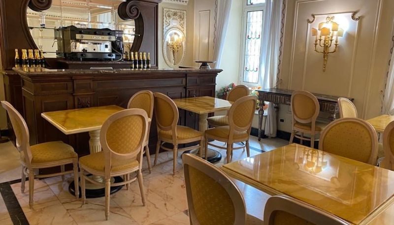 Info - Champagne Palace Hotel