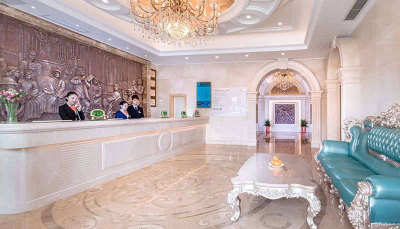 Lobby - ZHuguang Metrro Station) vienna hotel(shenzhen Science Park North Chinese Only