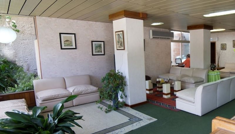 Hall - Hotel Argentina