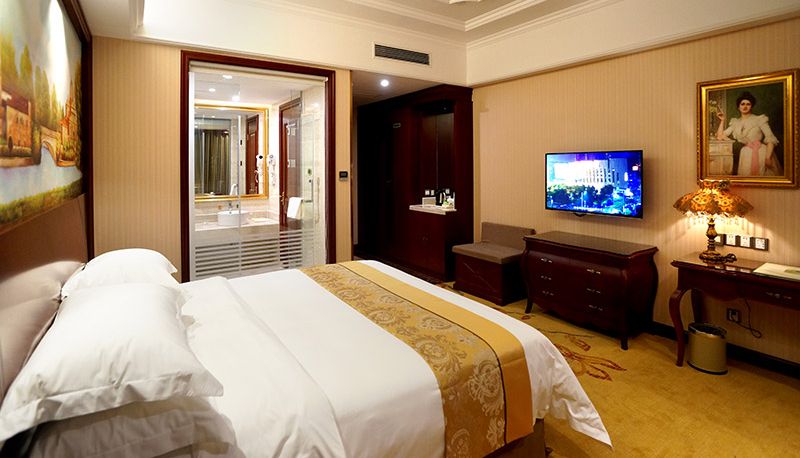 Room - Vienna International Hotel Shanghai Pudong Airport Free Trade Zone