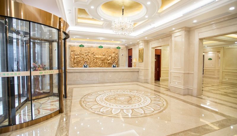 Hal - vienna hotel(Shanghai Wildlife Park Subway Station Hotel)