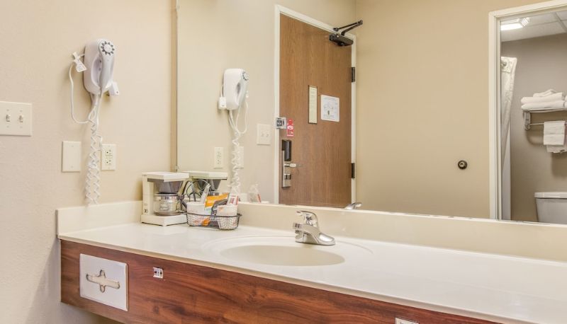 アパートメント - Econo Lodge Shelbyville