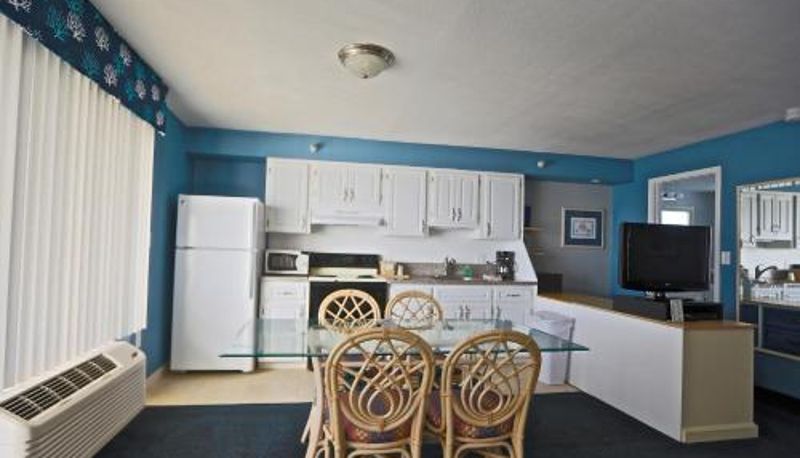 Daire - Shoreline Island Resort - Exclusively Adult