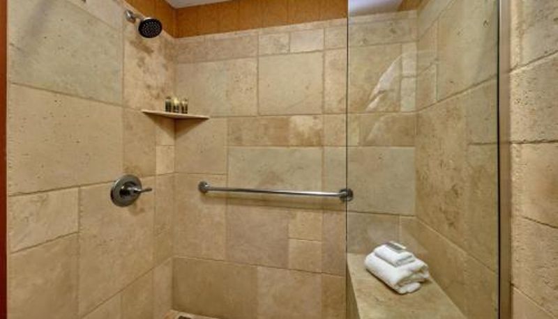 Banyo - Bearskin Lodge on the River