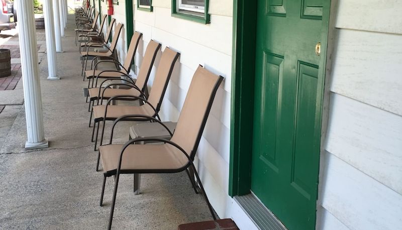 Terasse - McGregor Inn Motel