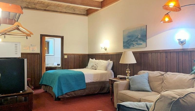 Camera standard - Breakers Boutique Inn