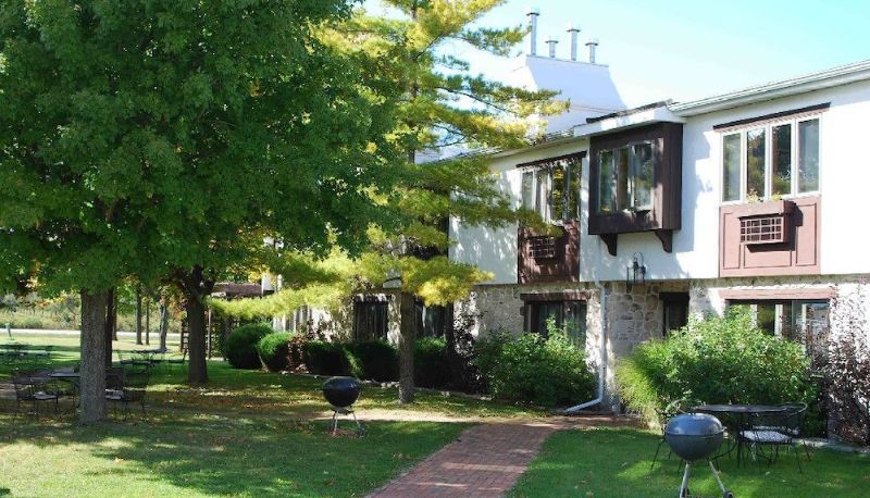 Info - Settlement Inn & Lavender Spa