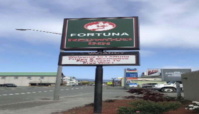 Información - Fortuna Redwood Inn