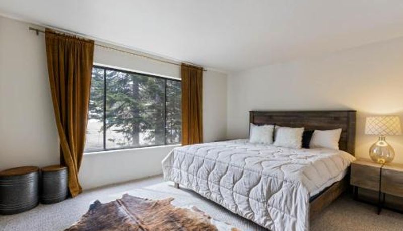 Standart oda - Luxurious 2 Bedroom Base Camp Condo - Steps from Kirkwood Village condo