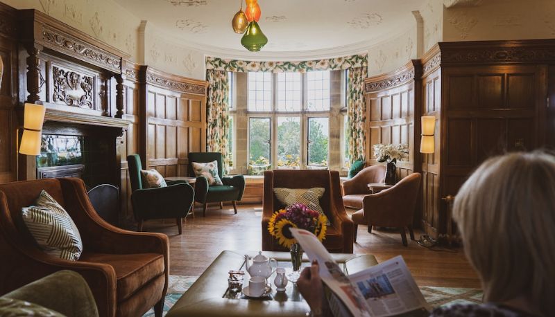 Hall - Cragwood Country House Hotel
