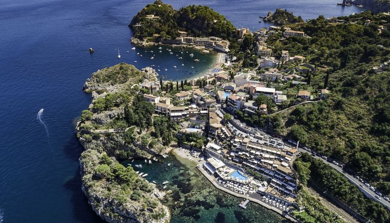 Bilgi - Atlantis Bay - The Leading Hotel of the World