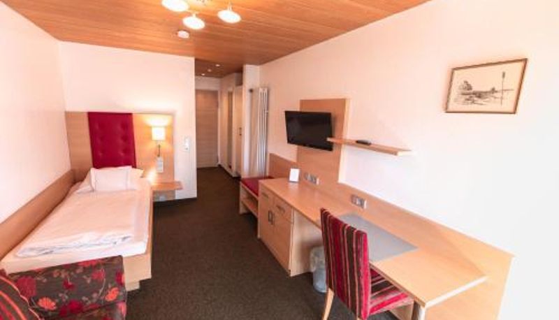Oda - Hotel Christine Garni