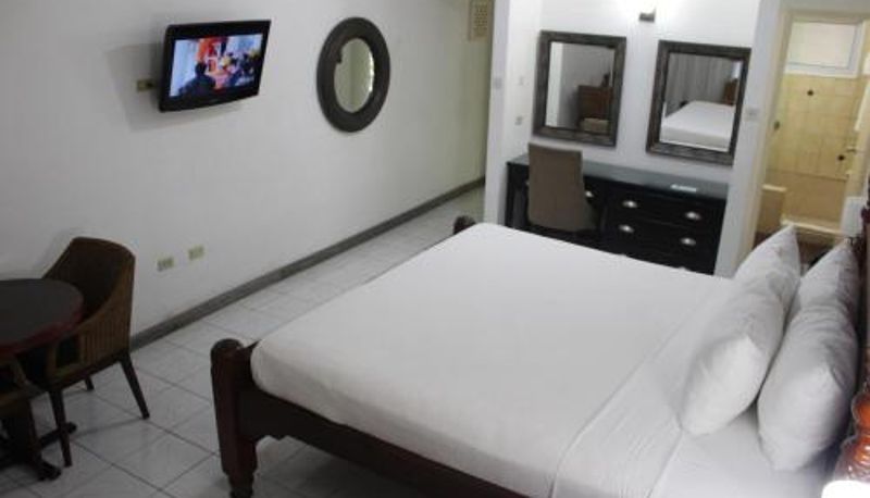 Información - Altamont Court Hotel