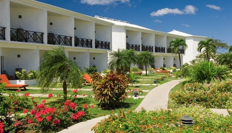 Información - COYABA BEACH RESORT